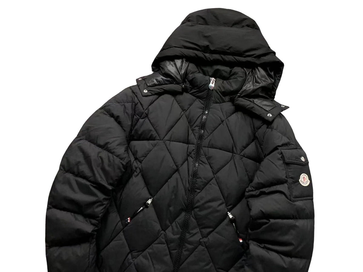 Moncler Averole Down Jacket – Black